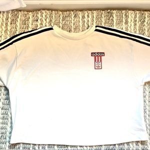 Adidas, Large, cropped crew neck with striped detailing